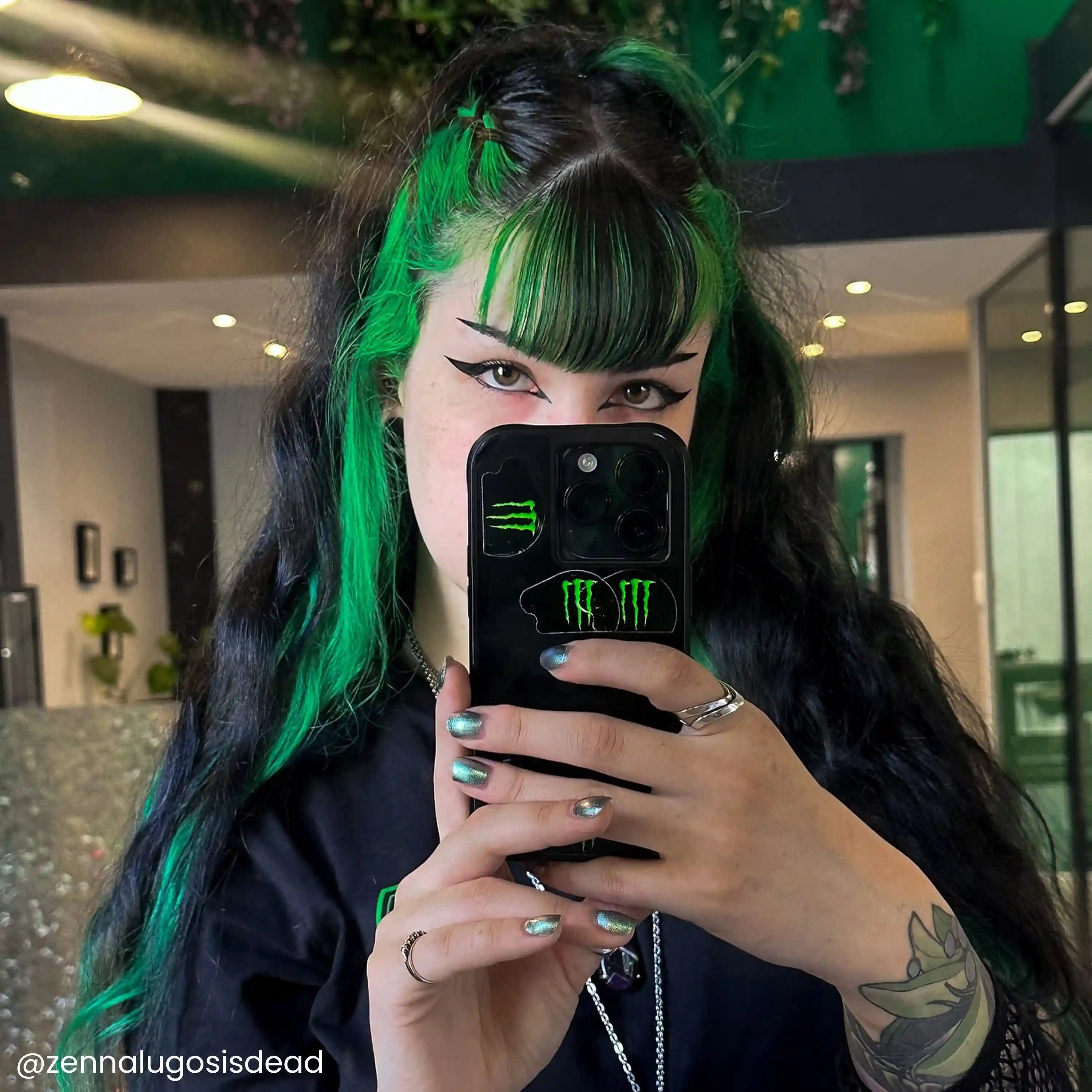 arcticfoxhair.it.com